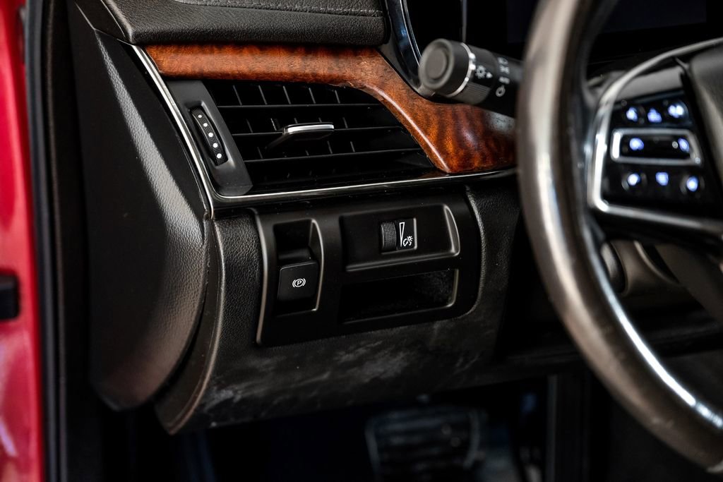 Used 2018 Cadillac CTS Luxury image 25