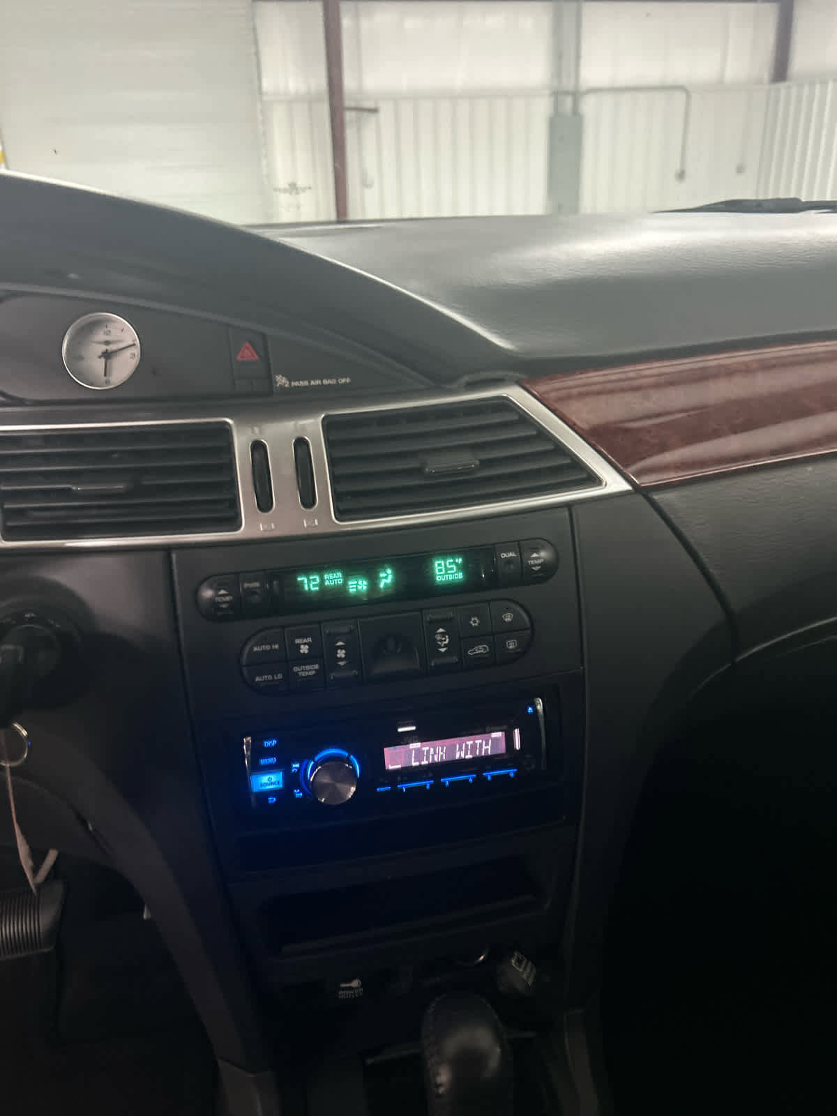 Used 2006 Chrysler Pacifica Touring image 13