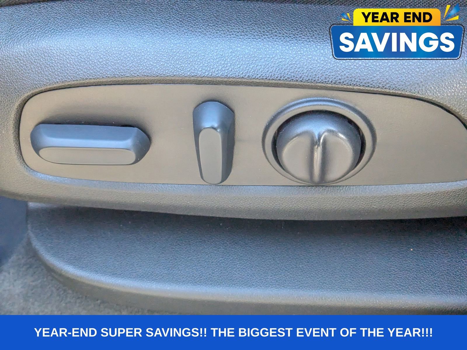 Used 2023 Chevrolet Equinox LT image 23