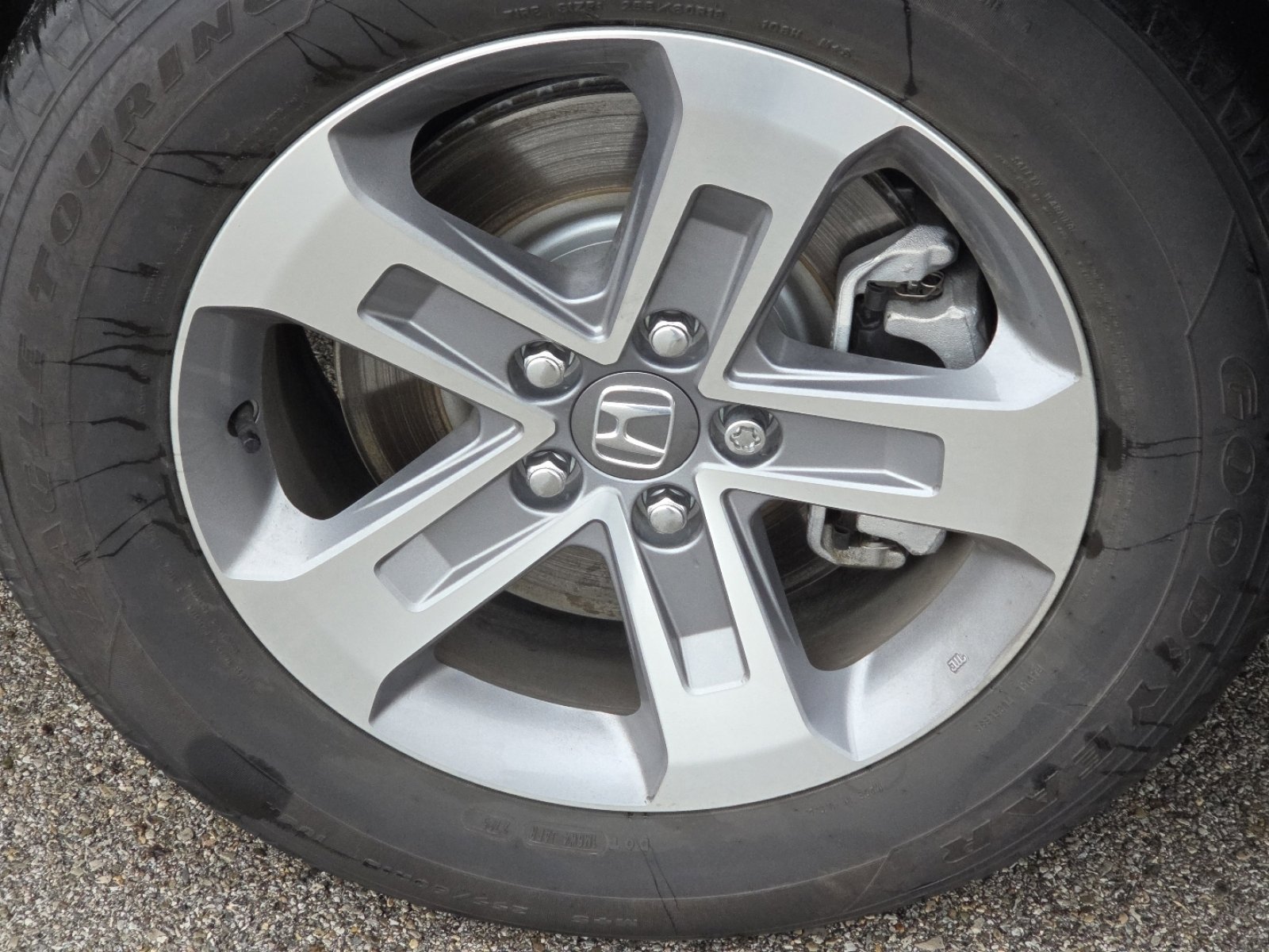 Used 2025 Honda Pilot EX-L image 11