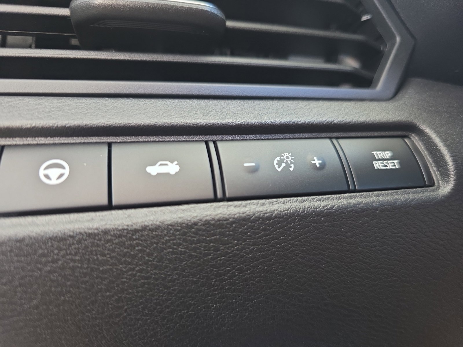 Used 2024 Nissan Altima 2.5 SL image 25