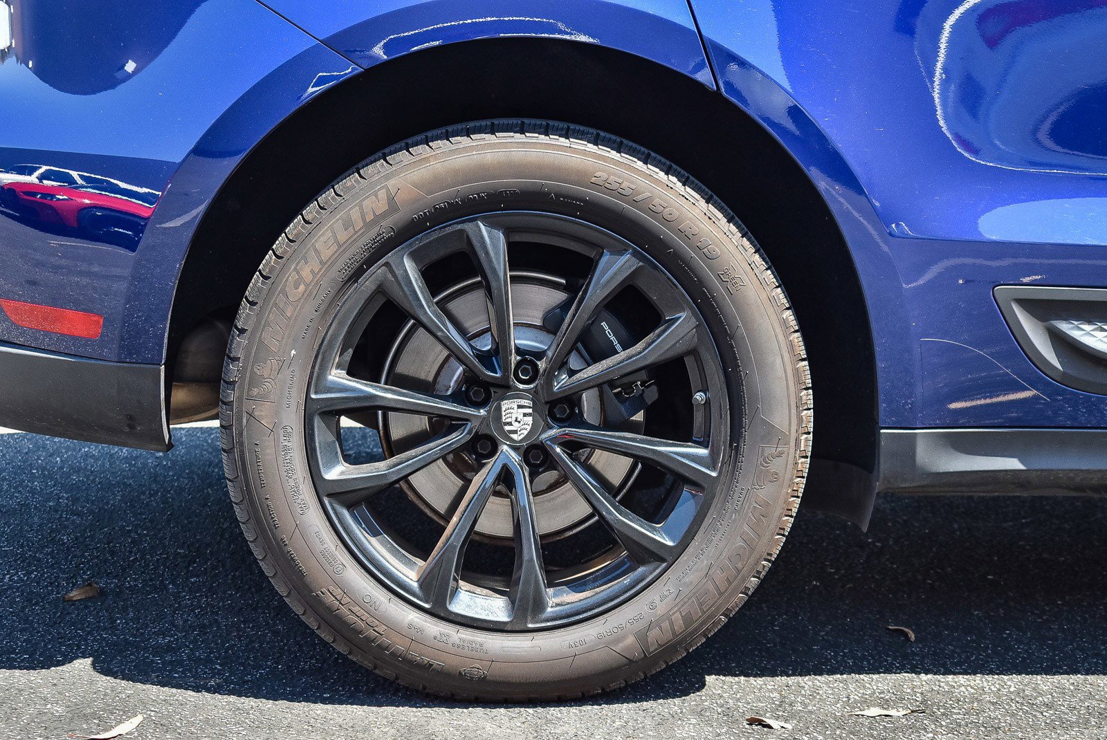 Used 2023 Porsche Macan image 11