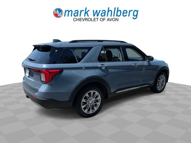 Used 2025 Ford Explorer Active w/ Active Comfort Package AWD/4WD image 8