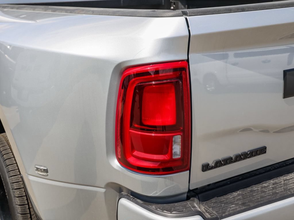 New 2026 RAM 3500 Laramie AWD/4WD image 7