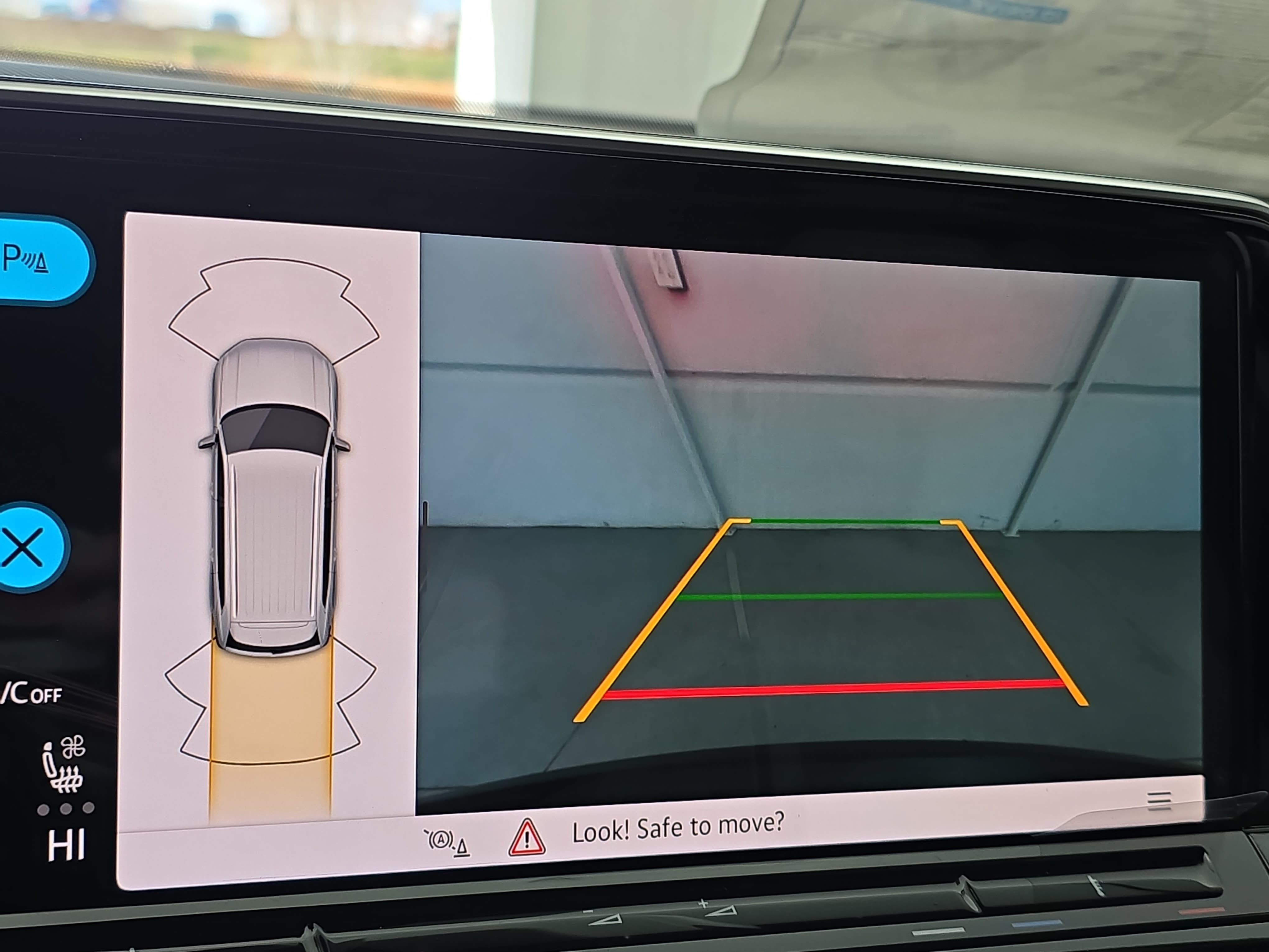 New 2026 Volkswagen Atlas SE FWD image 24