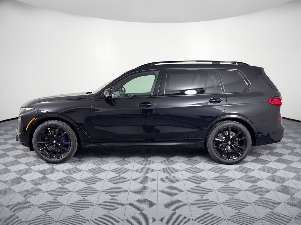 New 2027 BMW X7 xDrive40i w/ M Sport Package AWD/4WD image 2