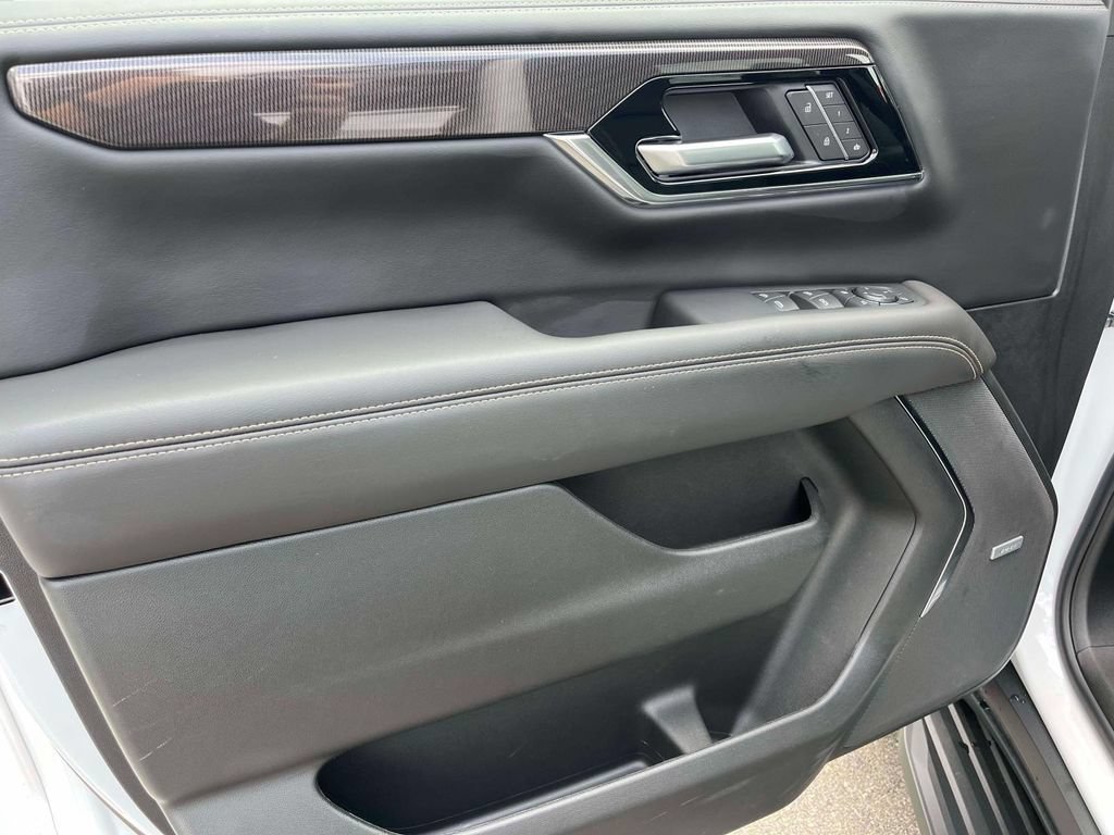 New 2026 GMC Yukon XL Elevation AWD/4WD image 20