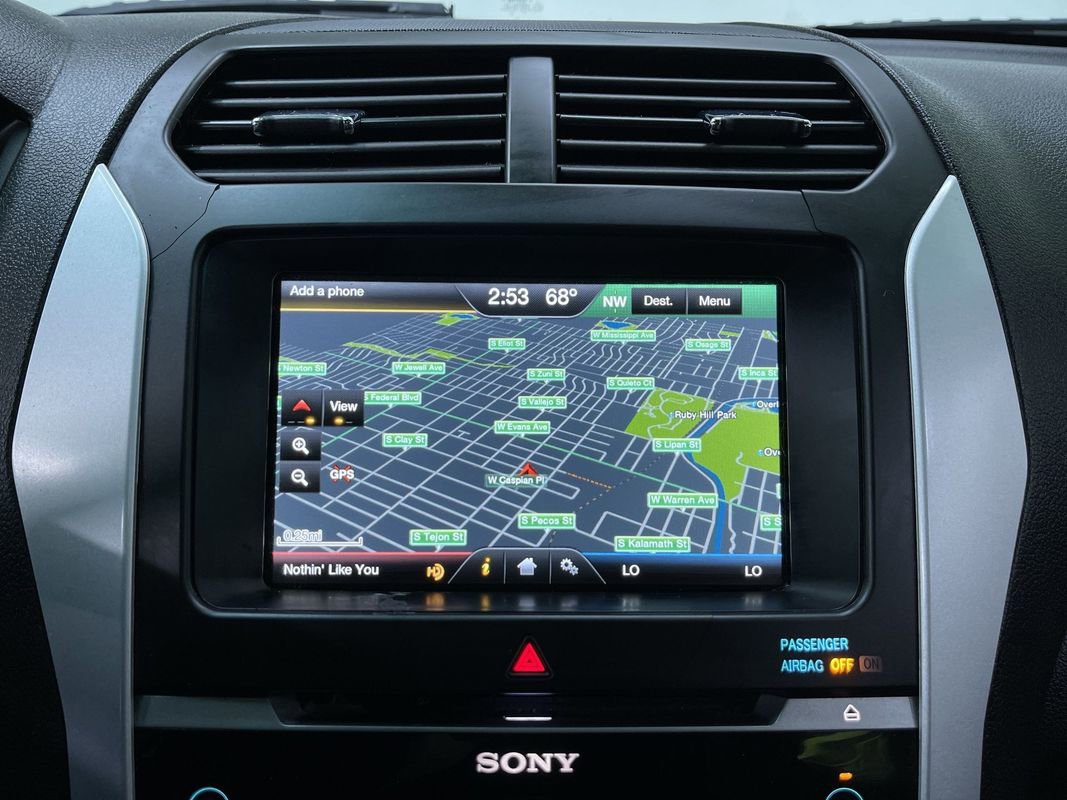 Used 2012 Ford Explorer Limited image 22