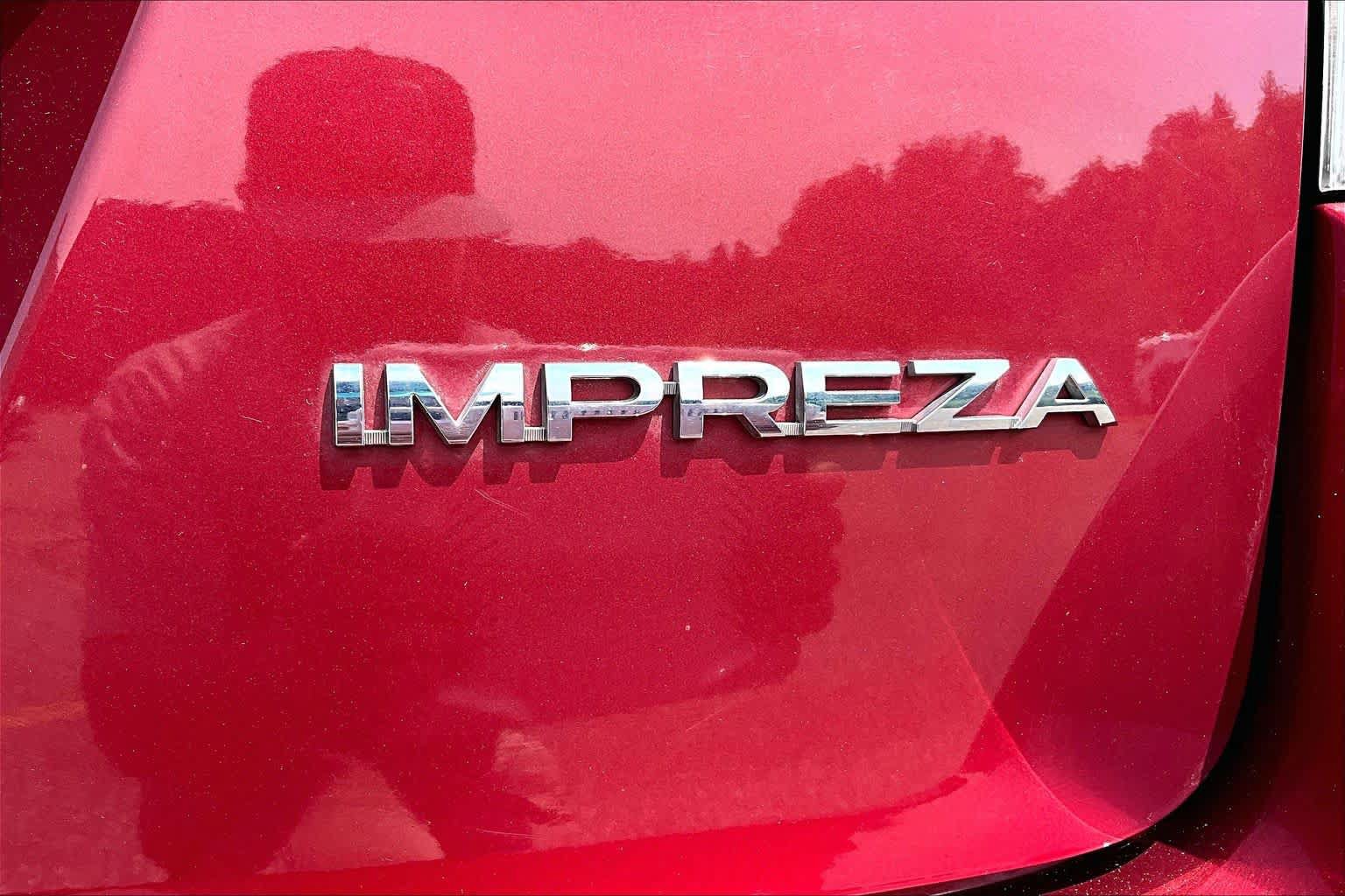 Used 2018 Subaru Impreza 2.0i Premium w/ Eyesight & BSD & Rcta AWD/4WD image 10