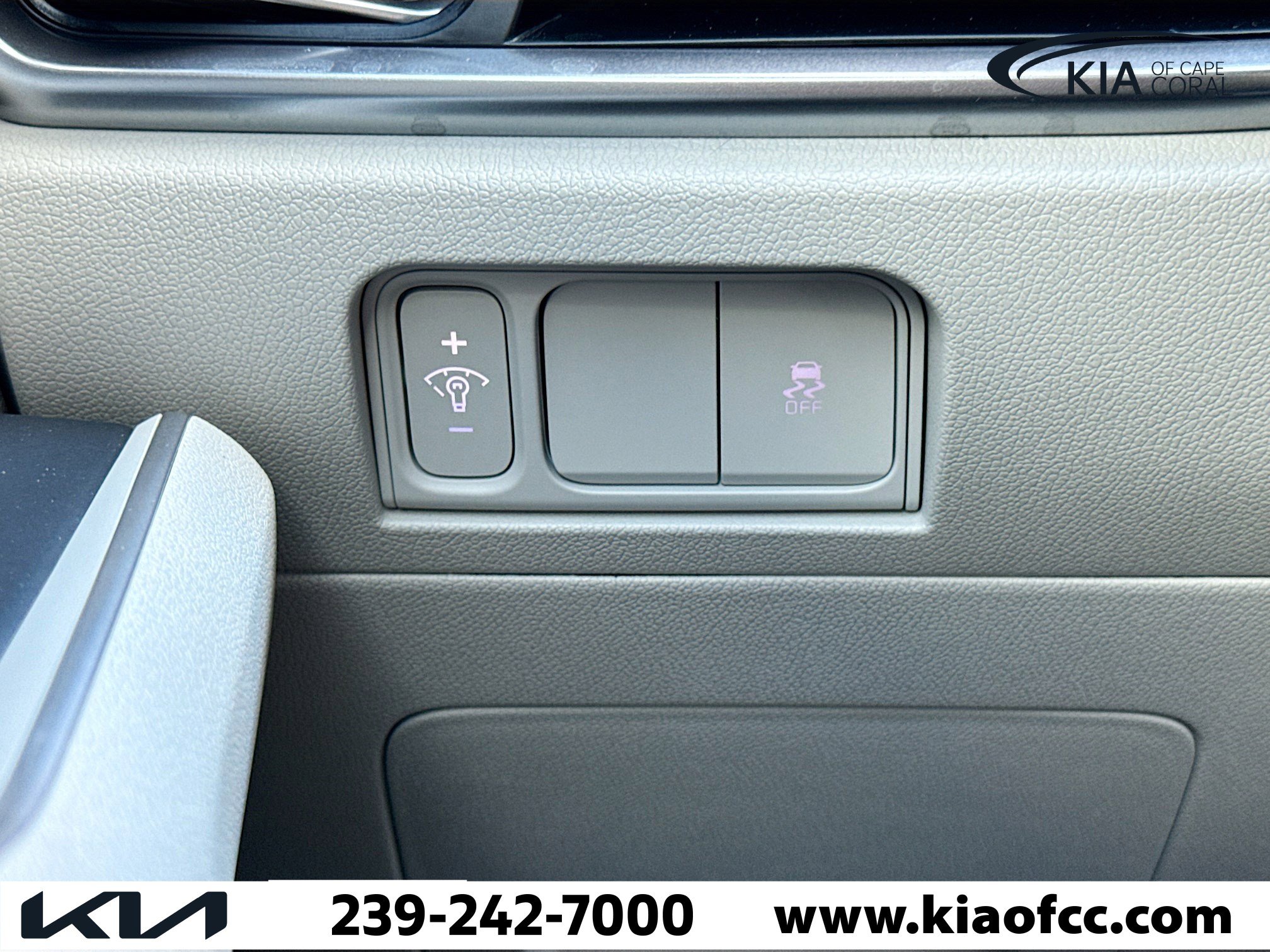 New 2026 Kia Sorento S w/ S Panoramic Sunroof Package FWD image 36