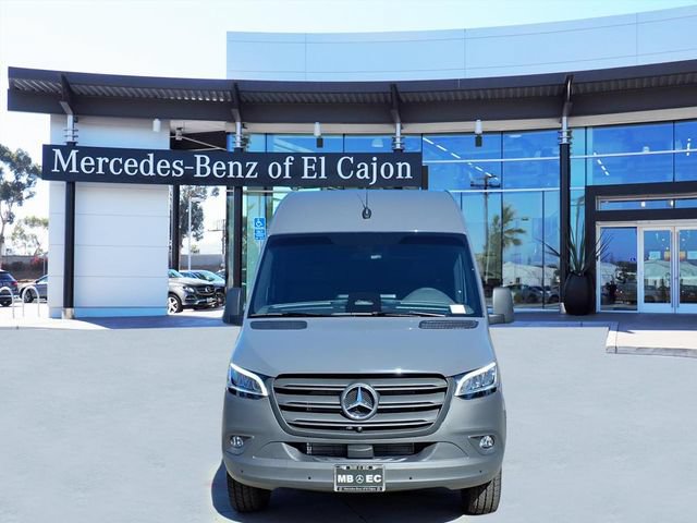 New 2026 Mercedes-Benz Sprinter 2500 video 2