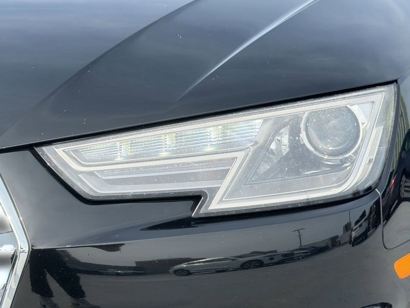 Used 2018 Audi A4 2.0T Ultra Premium w/ Convenience Package FWD image 11