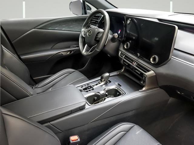 Used 2023 Lexus RX 350 F Sport w/ Accessory Package (Z1) AWD/4WD image 28