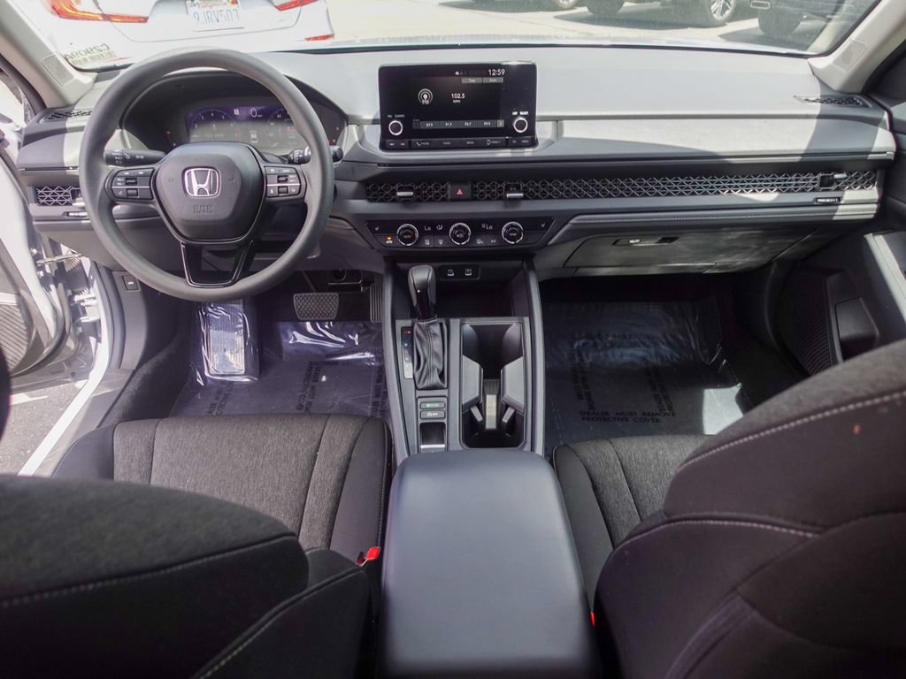 Used 2025 Honda Accord SE image 23