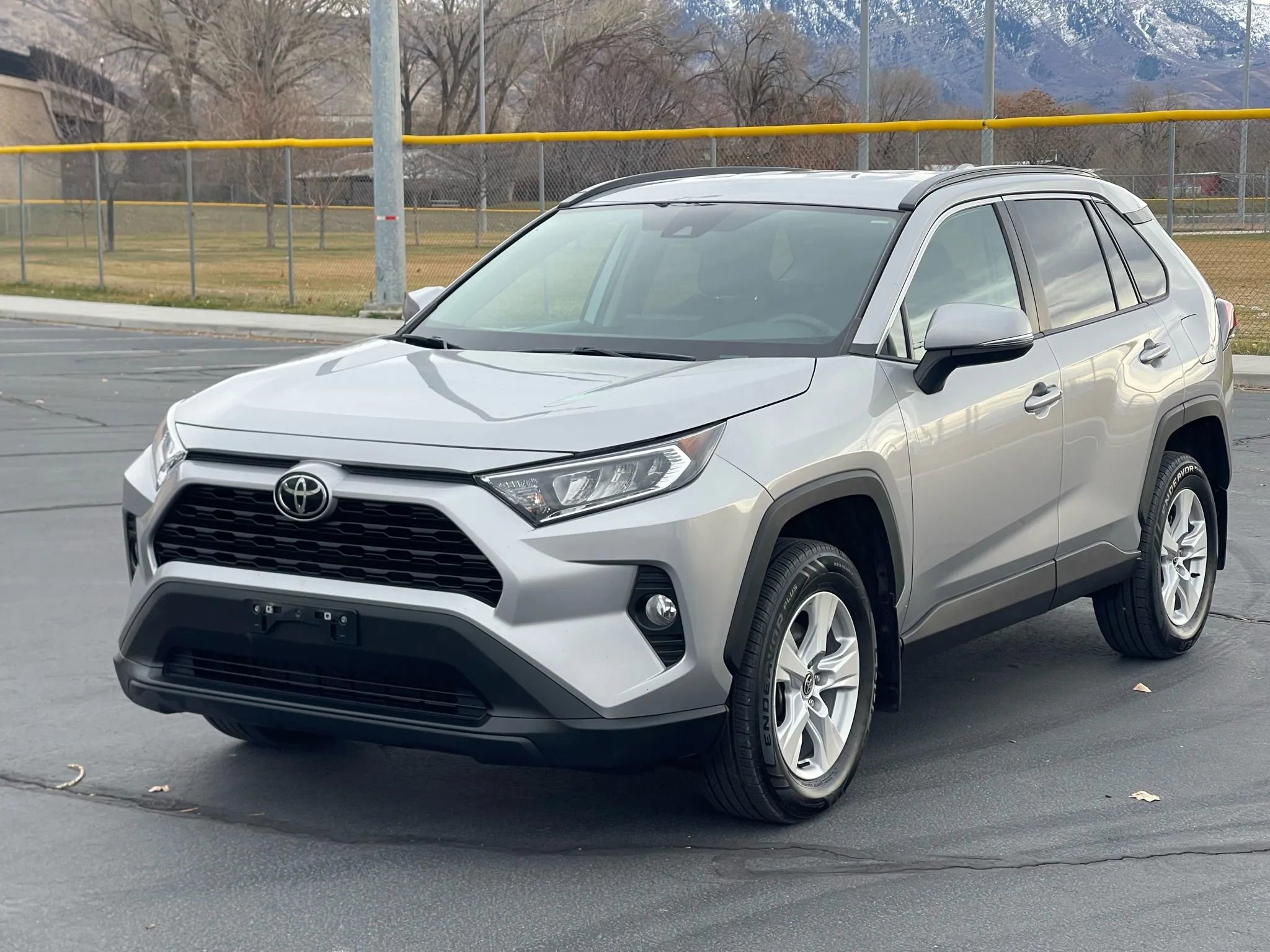 Used 2021 Toyota RAV4 XLE image 2