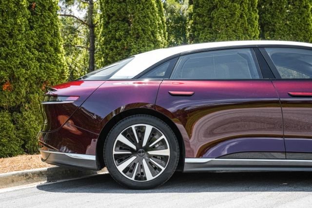 Used 2024 Lucid Air Touring AWD/4WD image 12