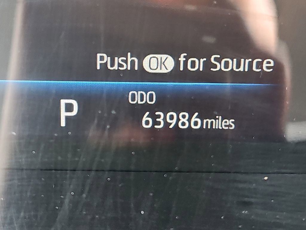 Used 2024 Toyota Highlander LE image 18