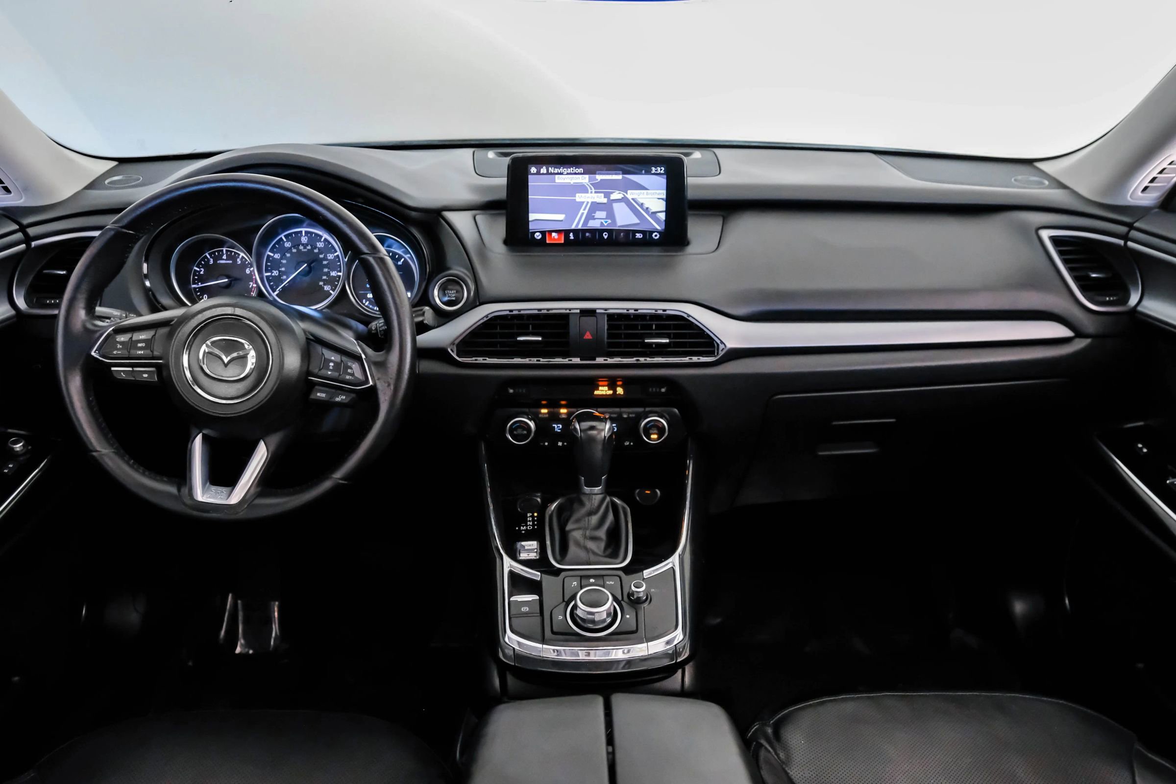 Used 2018 MAZDA CX-9 Touring w/ Touring Premium Package image 13