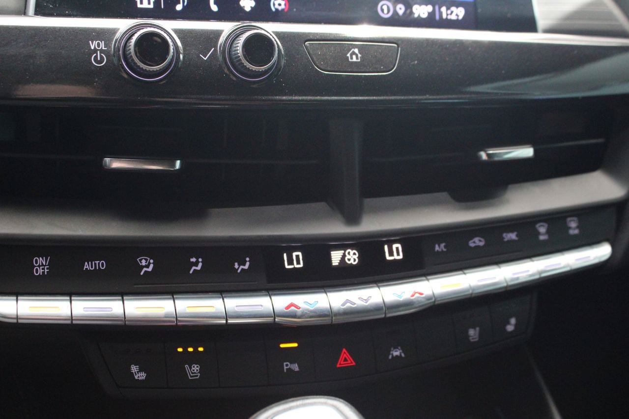 Used 2023 Cadillac CT4 Premium Luxury w/ Climate Package RWD image 15