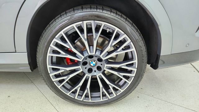 Used 2026 BMW X6 xDrive40i w/ Climate Comfort Package image 63