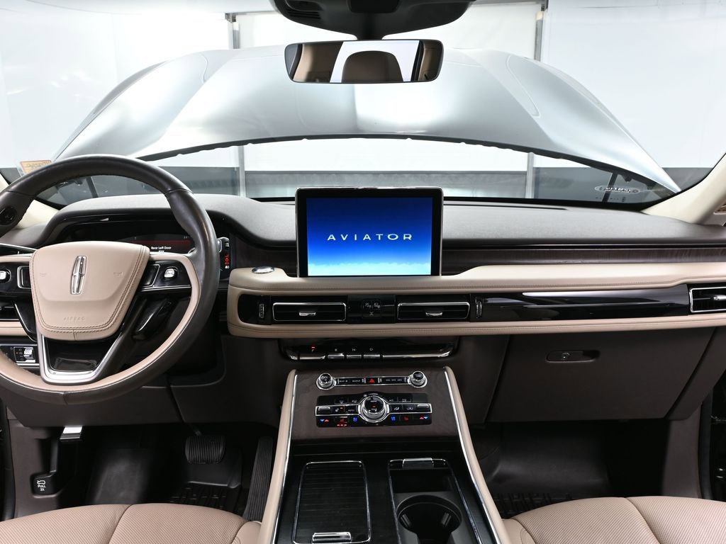 Used 2022 Lincoln Aviator Reserve w/ Elements Package Plus AWD/4WD image 26