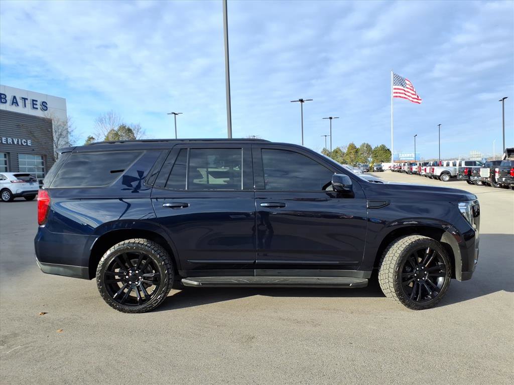 Used 2021 GMC Yukon SLT w/ SLT Luxury Plus Package image 2