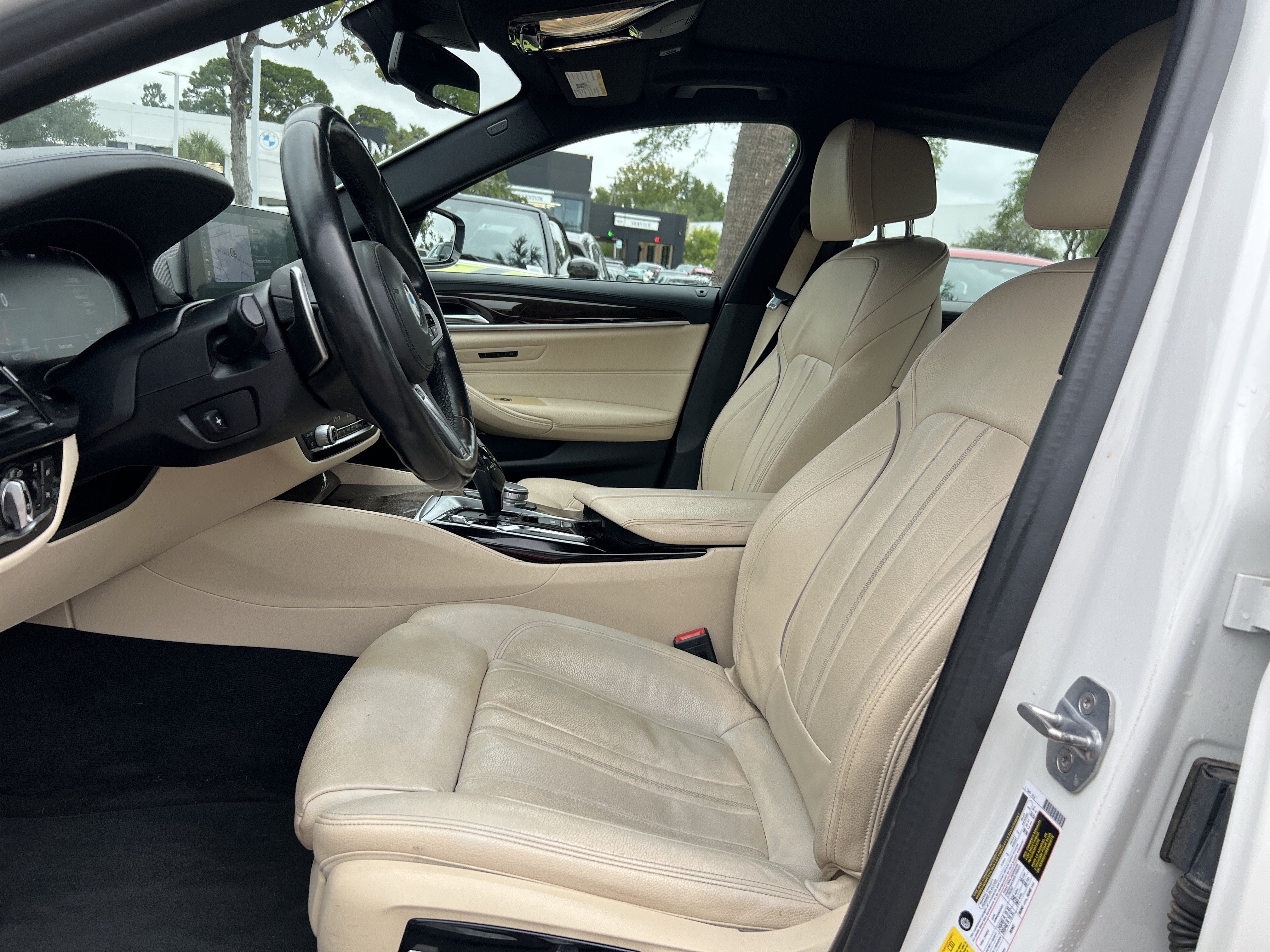 Used 2020 BMW 540i xDrive w/ M Sport Package AWD/4WD image 16