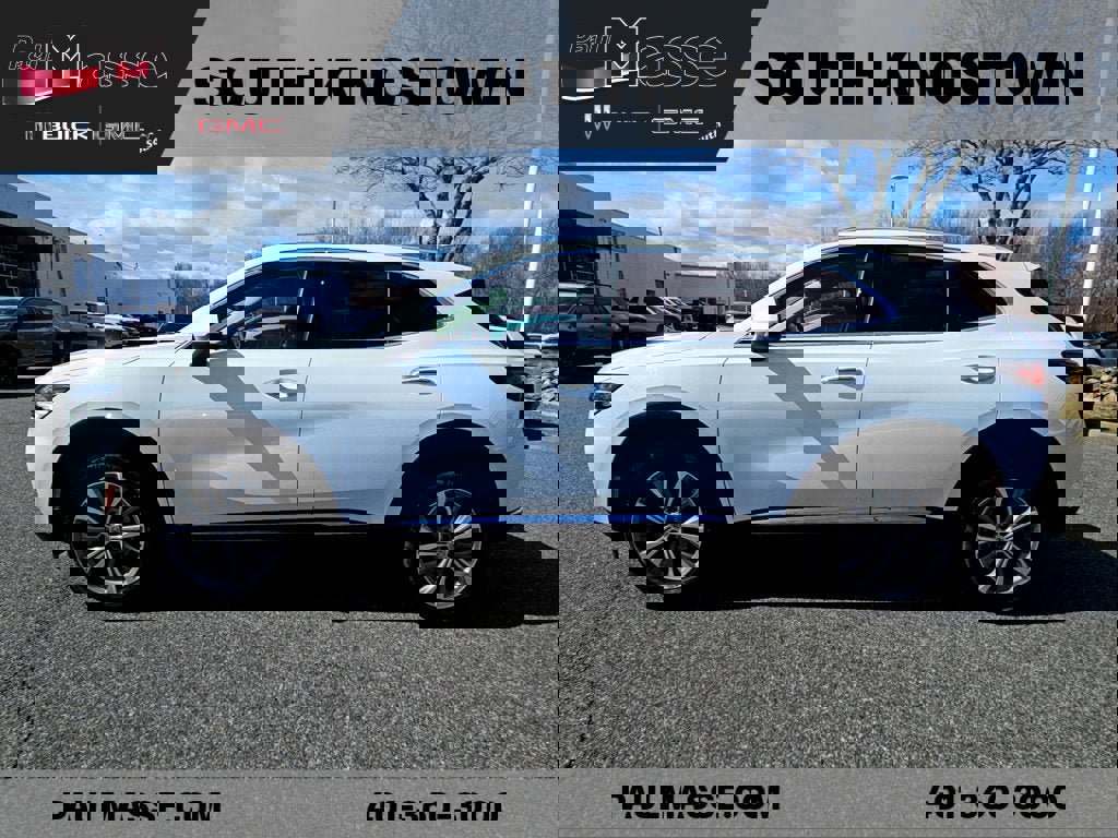 Used 2023 Buick Envision Preferred image 2