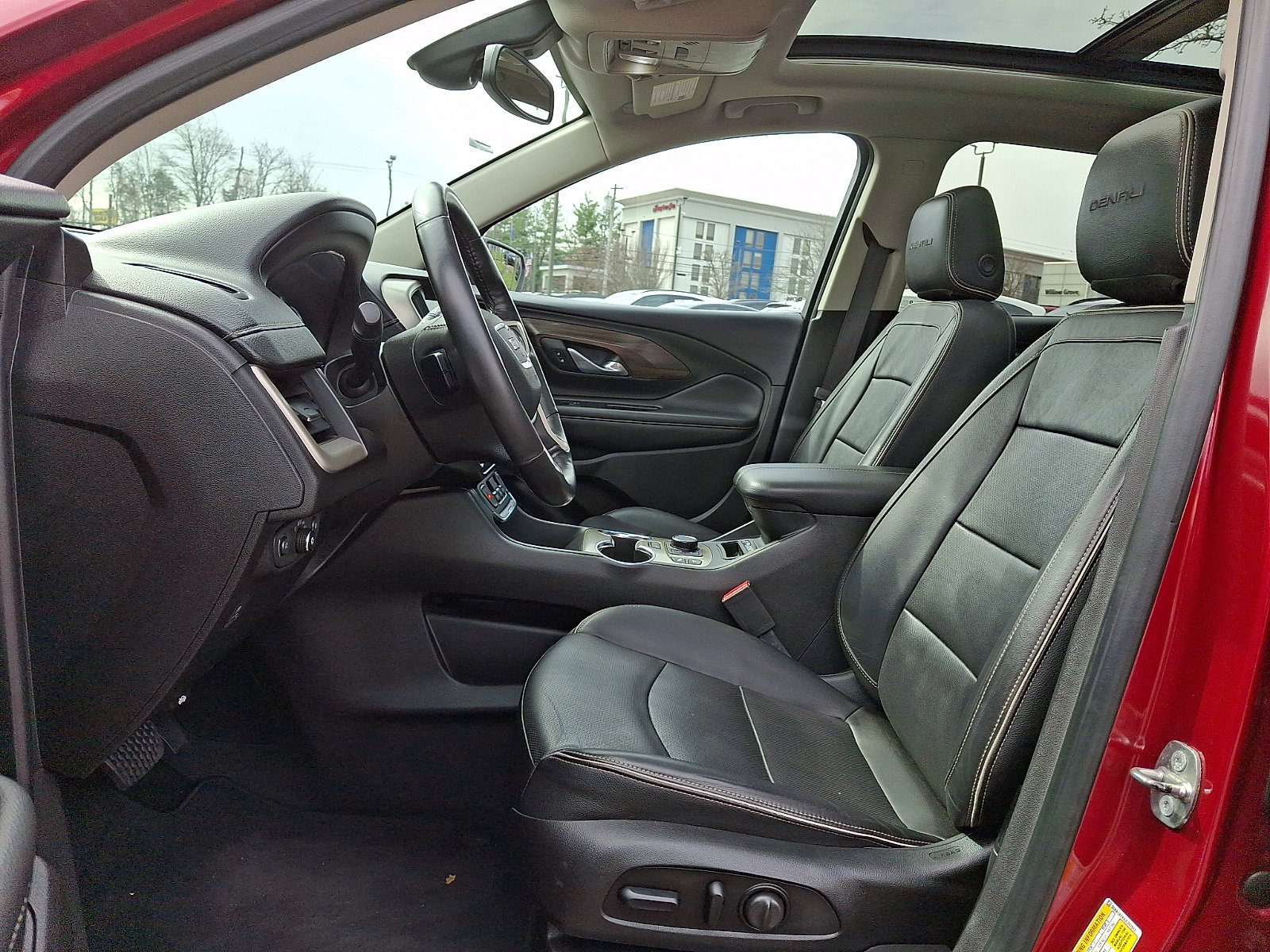Used 2018 GMC Terrain Denali w/ Advanced Safety Package image 13