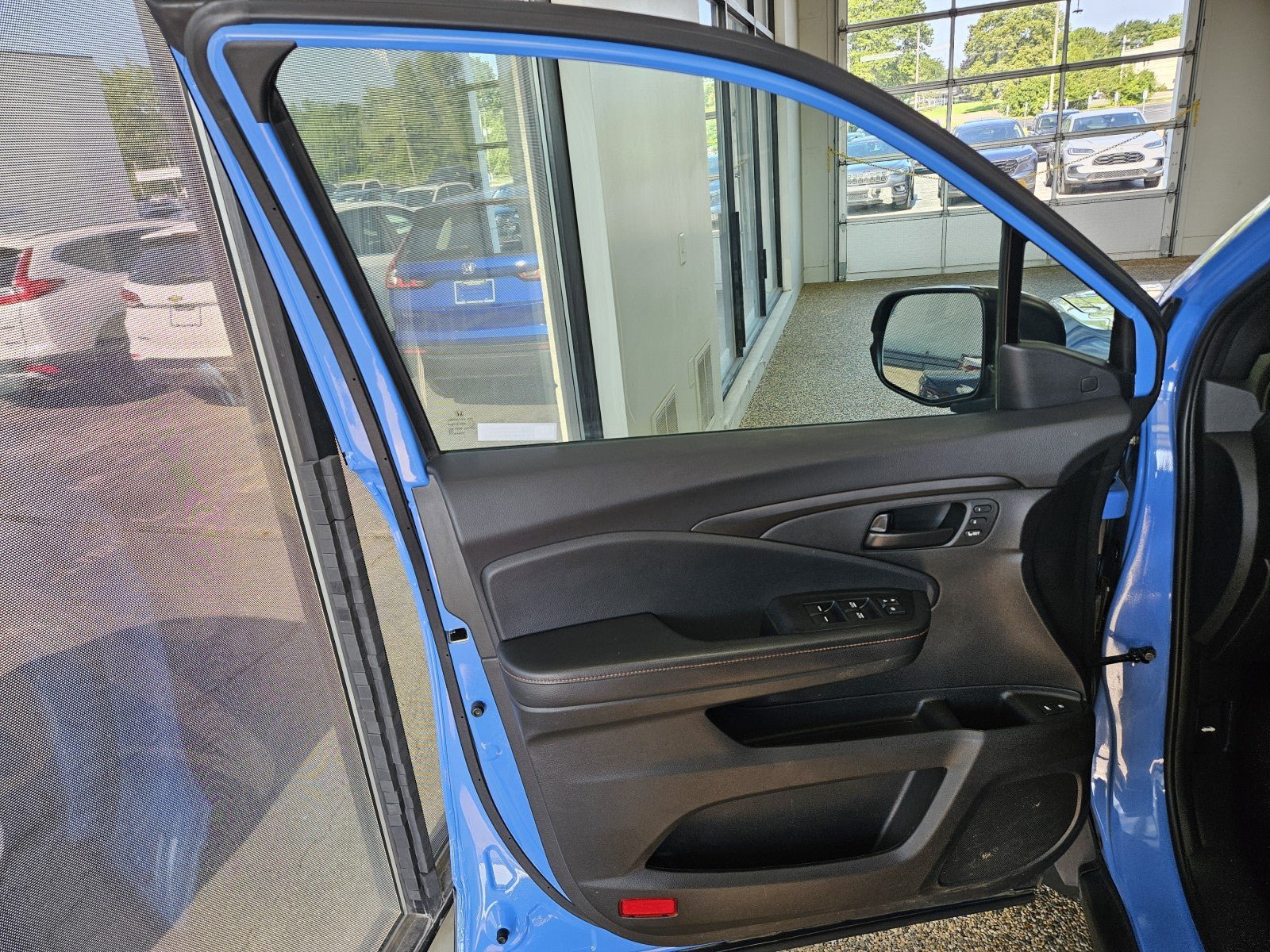 Used 2024 Honda Passport TrailSport image 17