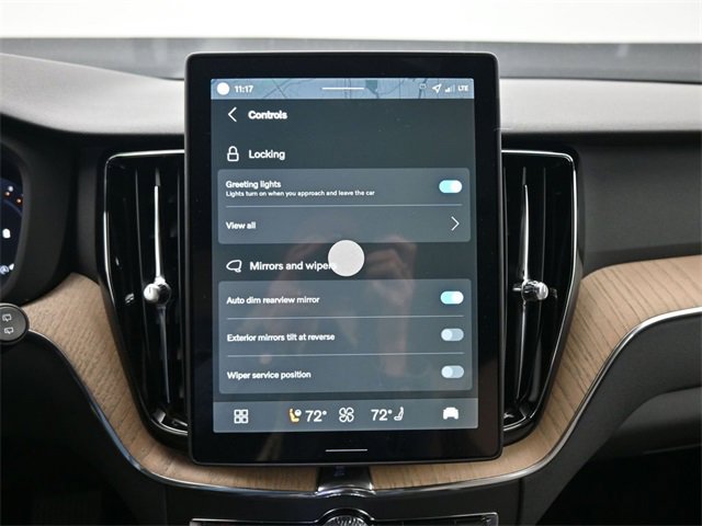 New 2026 Volvo XC60 B5 Plus w/ Protection Package Premier image 18