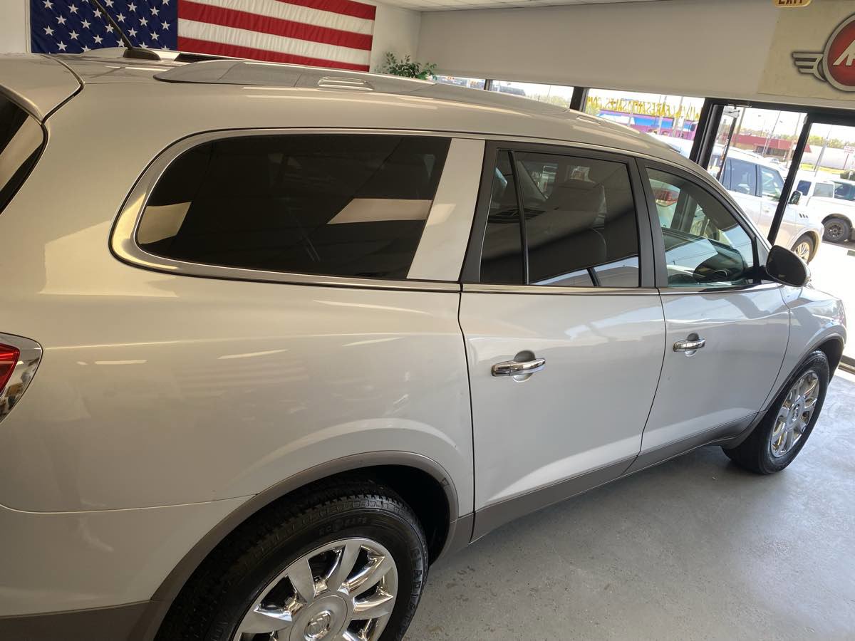 Used 2012 Buick Enclave Leather image 6