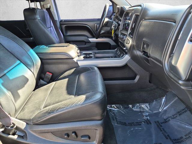 Used 2016 Chevrolet Silverado 1500 LTZ Z71 w/ Midnight Edition AWD/4WD image 18