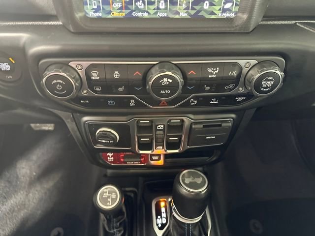 Used 2022 Jeep Wrangler Unlimited Rubicon 4xe w/ Cold Weather Group image 23