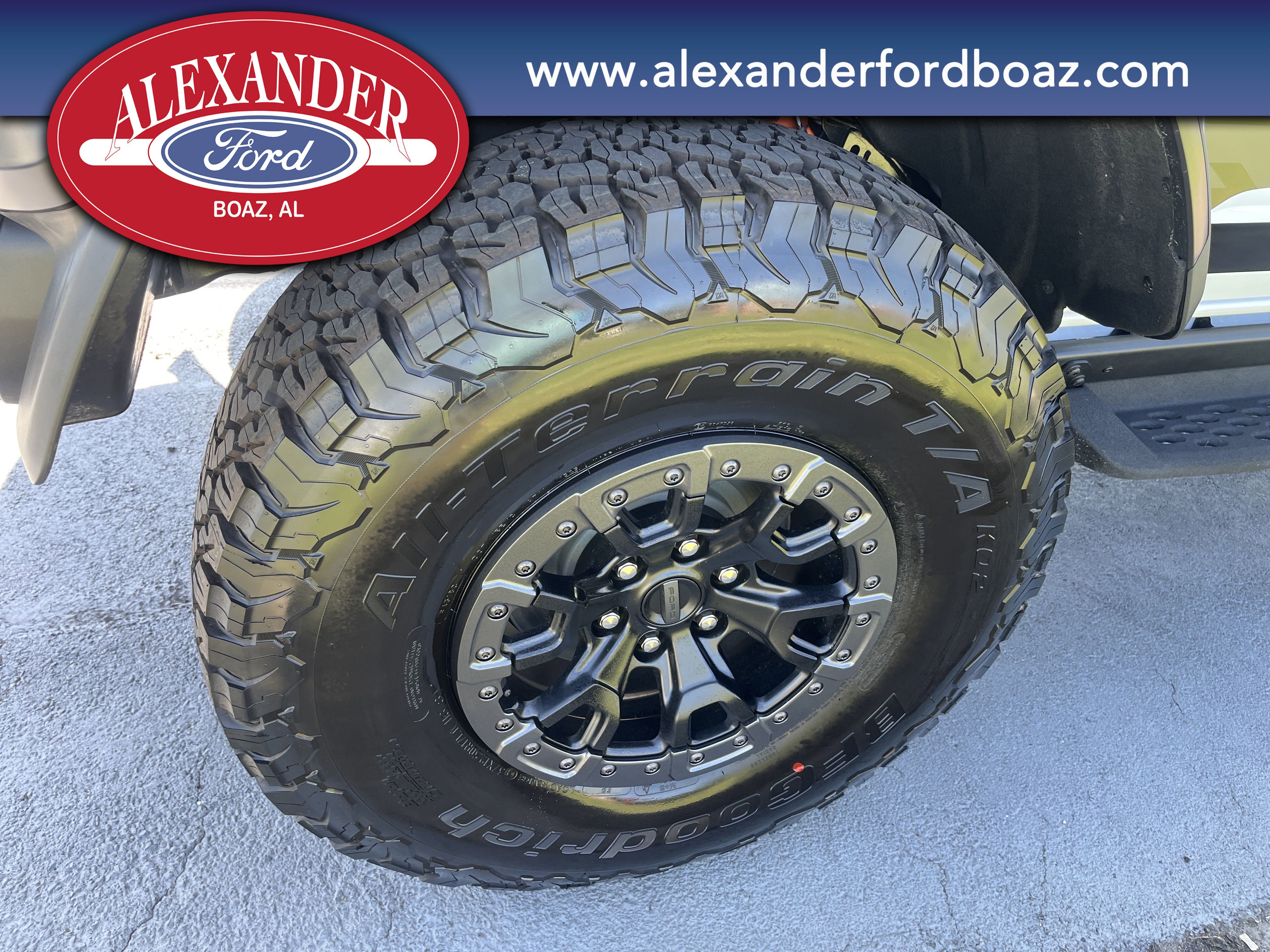 New 2025 Ford Bronco Raptor image 10