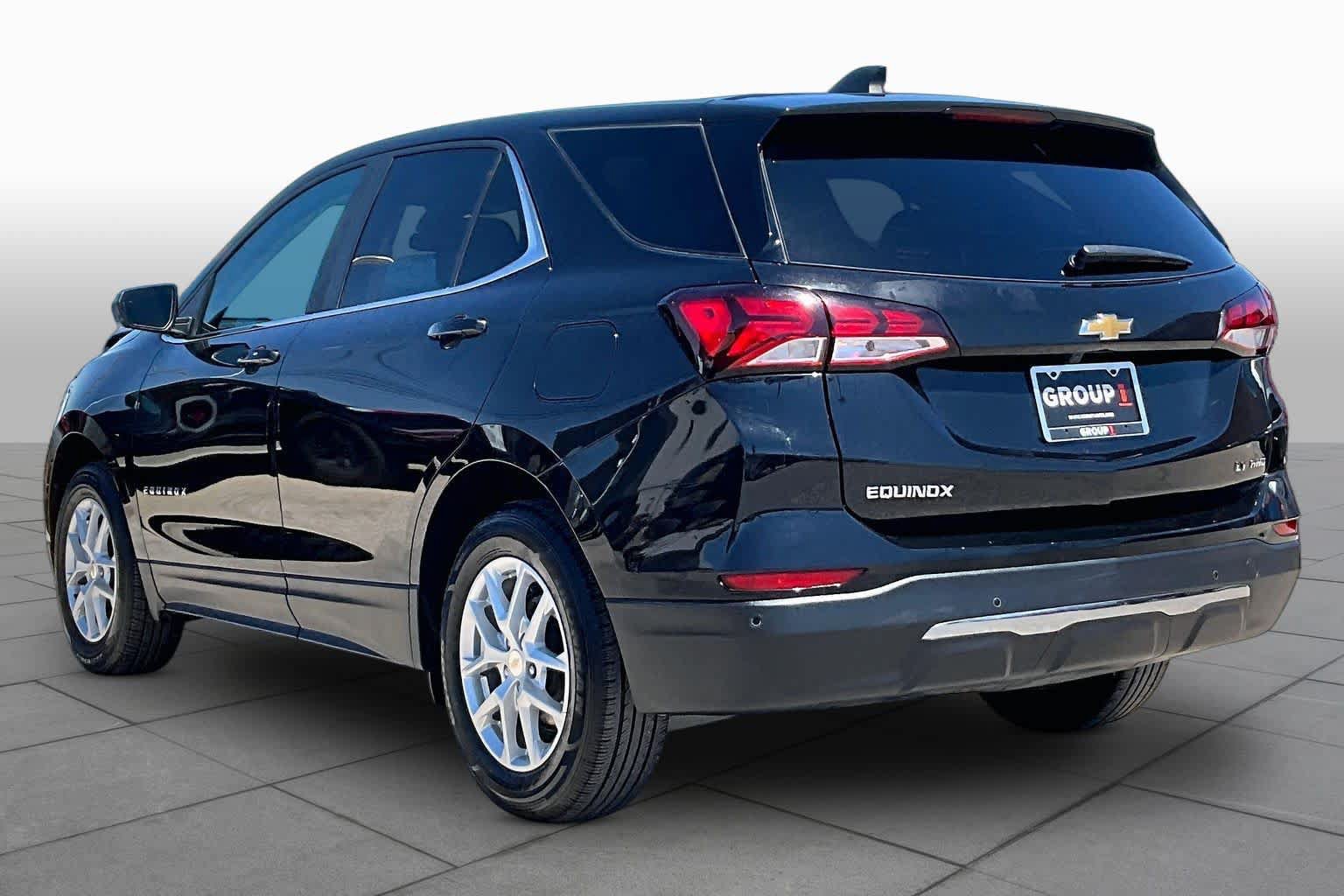 Used 2024 Chevrolet Equinox LT AWD/4WD image 11