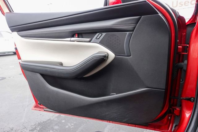 Used 2021 MAZDA MAZDA3 s image 22