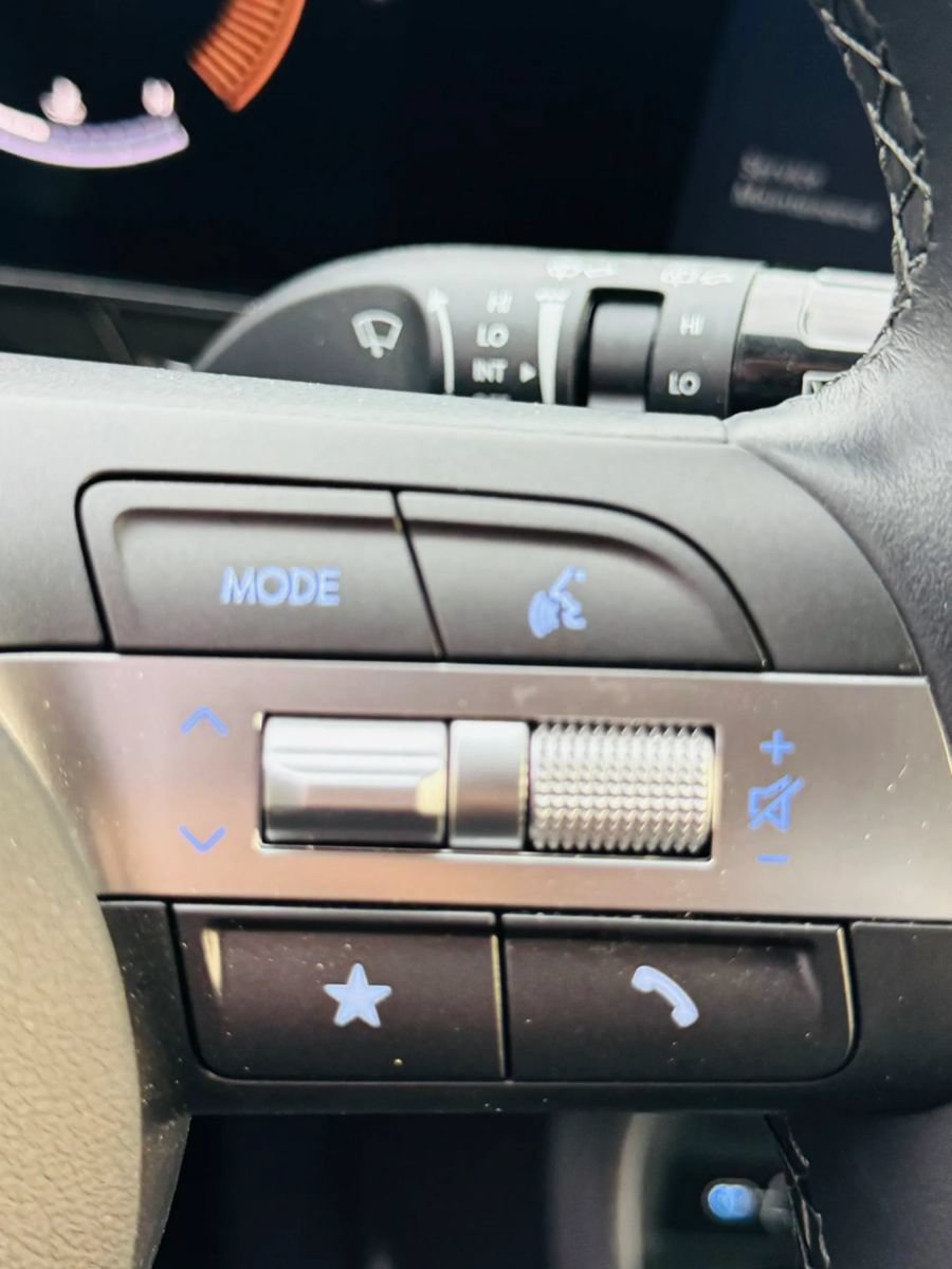 Used 2026 Hyundai Kona SEL Sport FWD image 8