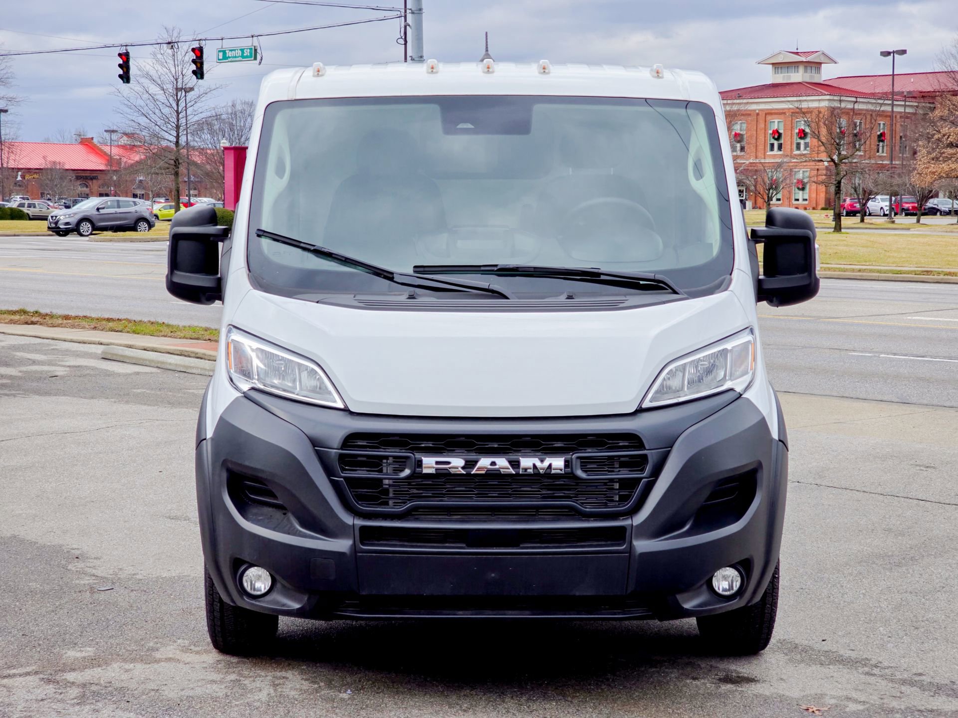 Used 2024 RAM ProMaster 3500 w/ Convenience Group image 2