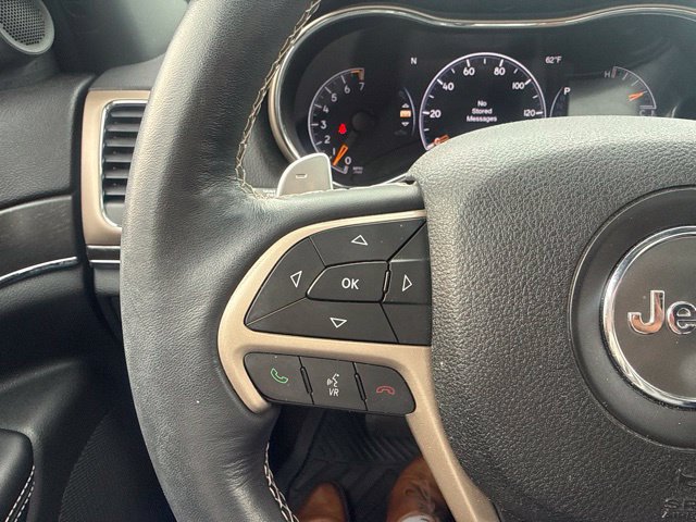 Used 2016 Jeep Grand Cherokee Limited w/ Luxury Group II AWD/4WD image 17