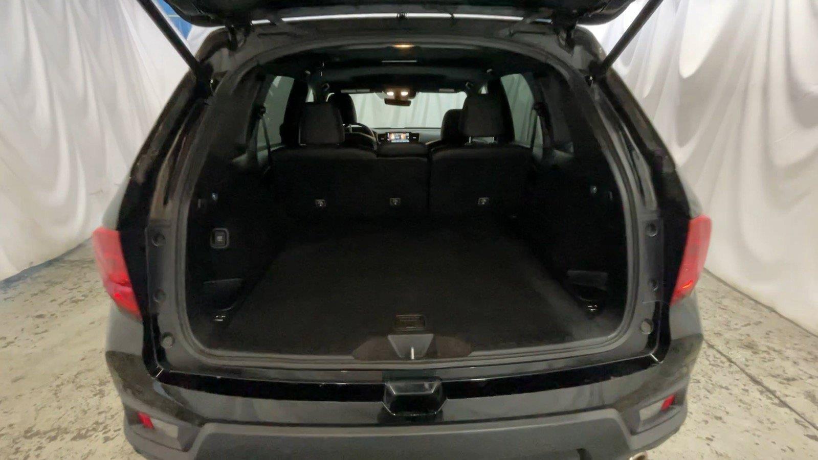 Certified 2024 Honda Passport EX-L image 16