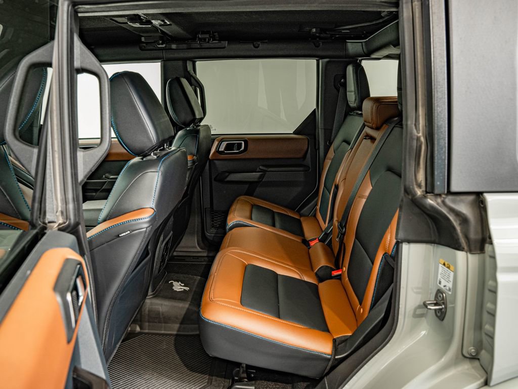 Used 2024 Ford Bronco Outer Banks image 35