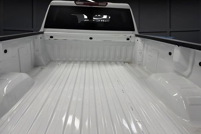 Used 2024 GMC Sierra 3500 SLE image 12