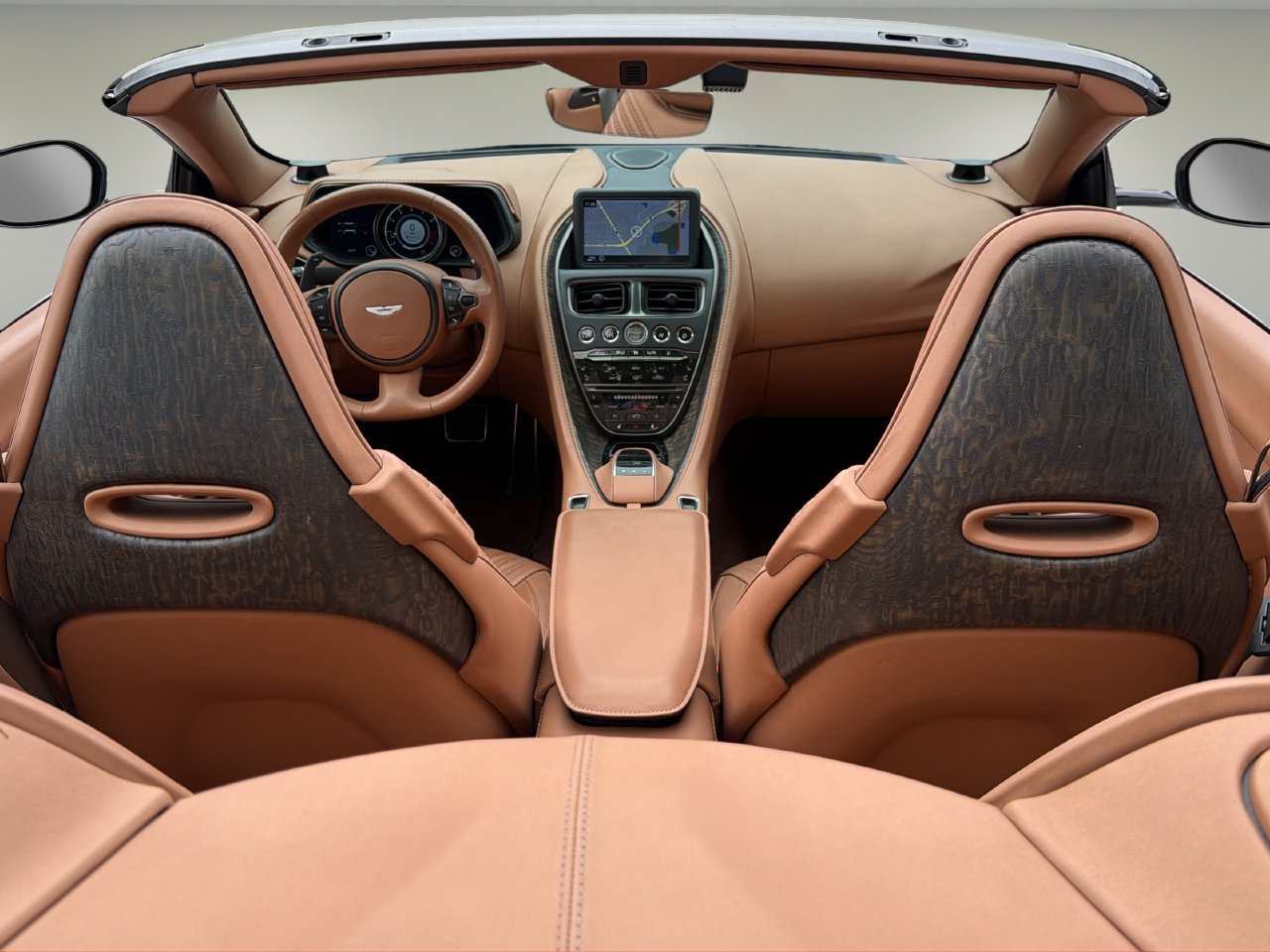 Used 2020 Aston Martin DB11 Volante RWD image 15