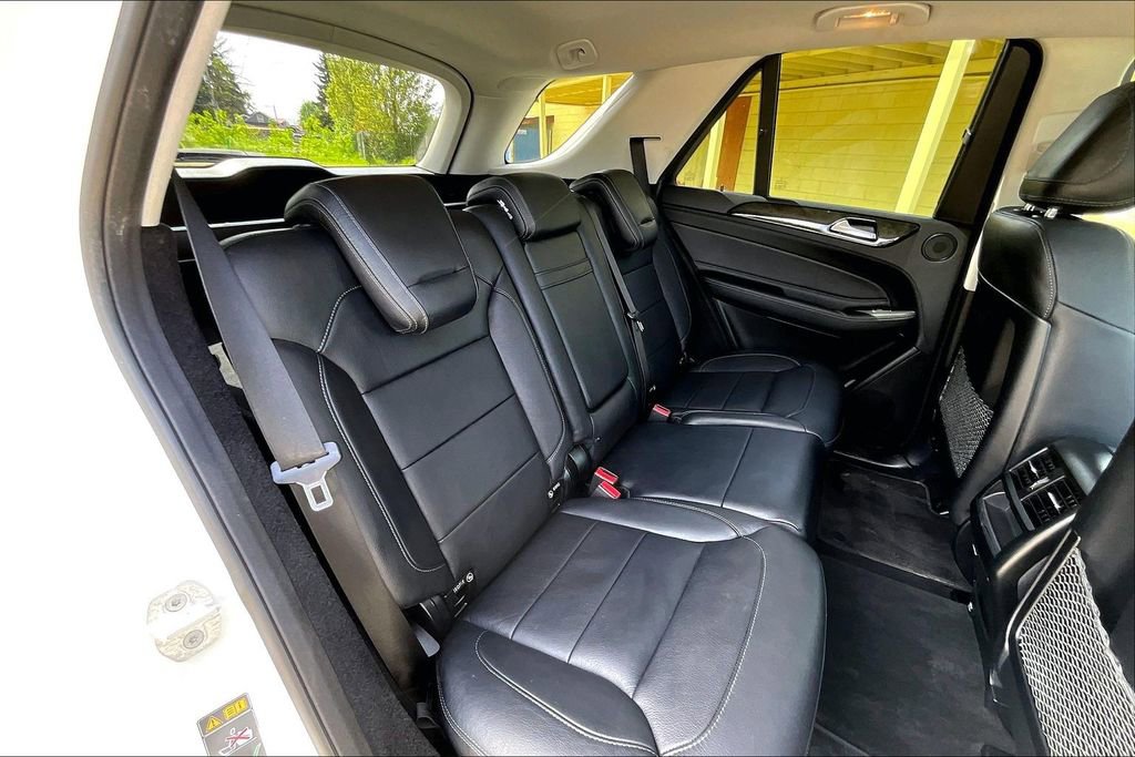 Used 2017 Mercedes-Benz GLE 550e image 20