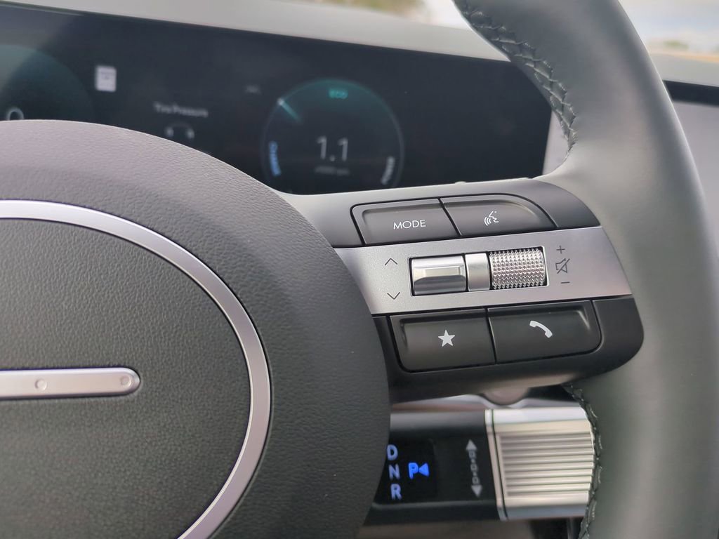 New 2026 Hyundai Tucson Limited image 34