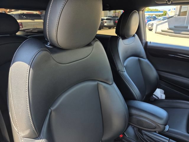 Used 2016 MINI Cooper S FWD image 14