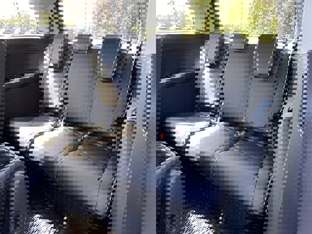 New 2026 Honda Odyssey Touring image 14