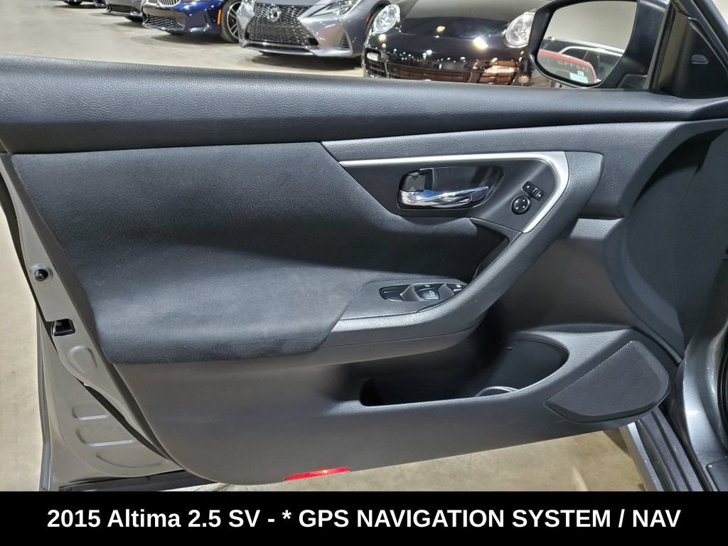 Used 2015 Nissan Altima 2.5 SV w/ Convenience Package FWD image 8