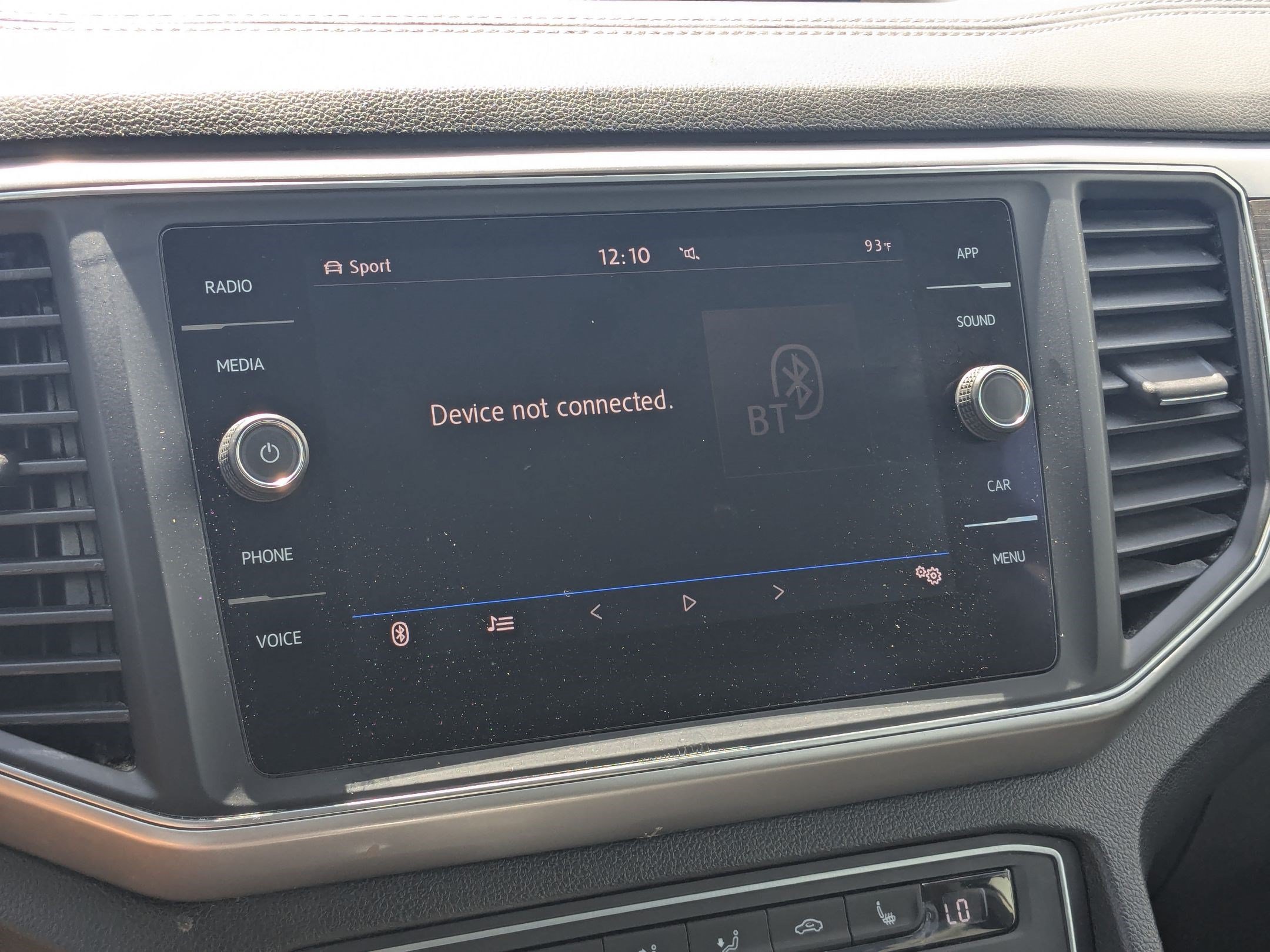 Used 2019 Volkswagen Atlas SE w/ Towing Package AWD/4WD image 23